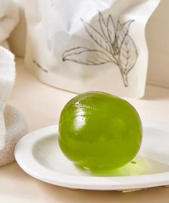 Jeju Green Tea Cleansing Ball sapone viso delicato