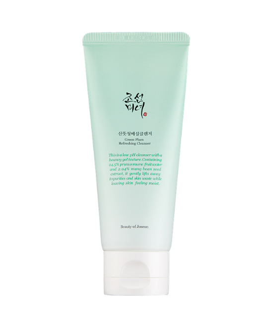 Green Plum Refreshing Cleanser